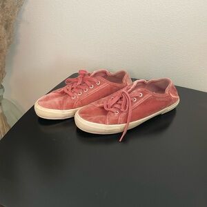 Rose Velvet Sneakers